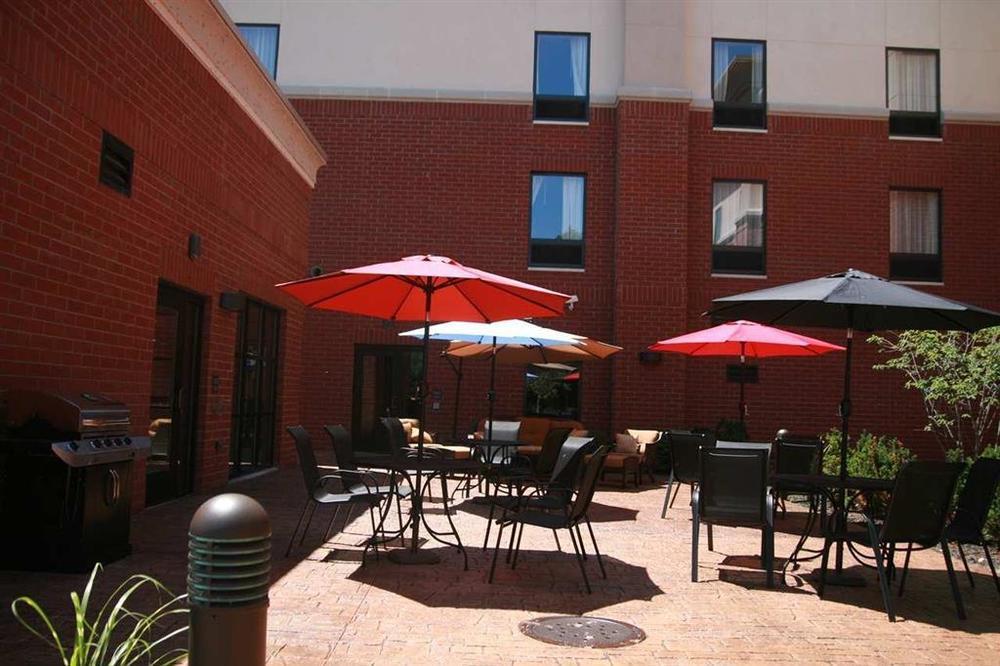 Hampton Inn Detroit Roseville Clinton Township Restoran gambar